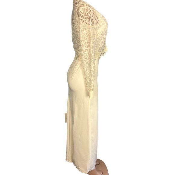 Scott McClintock Vintage Ivory Wedding Dress - Picture 11 of 14